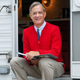 Illustration for article titled Tom Hanks Recalls Arriving On ‘A Beautiful Day In The Neighborhood’ Set At Dawn For Grueling 6-Hour Cardigan-Application Process